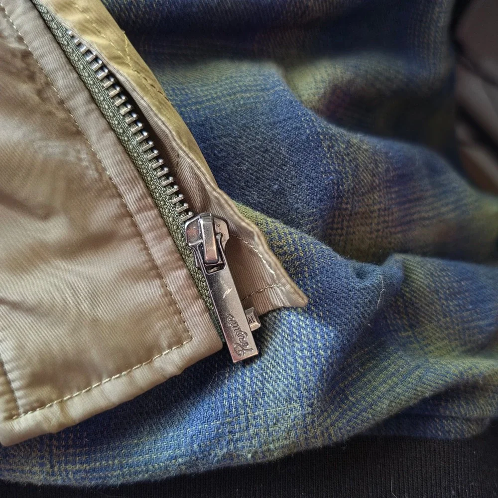 Penguin by Munsingwear Olive Green Bomber Track Jacket Size XL Good Condition‎